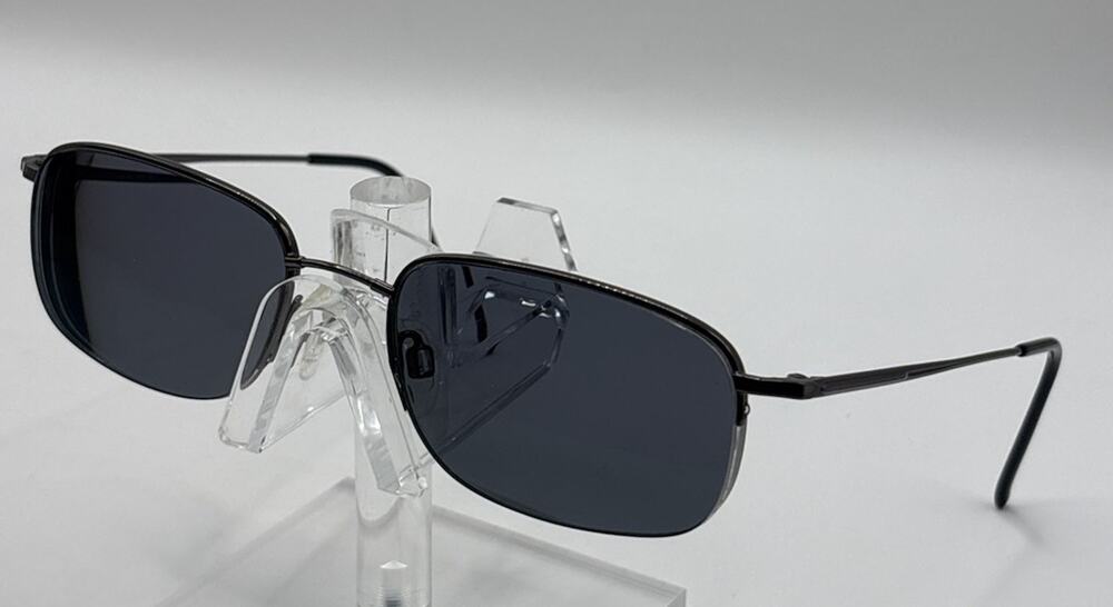 Duraflex DF2506 Gunmetal Rectangular Sunglasses Memory Metal
